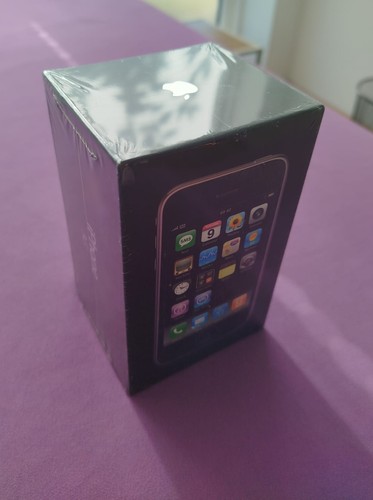 Apple iphone 8gb - iphone,
